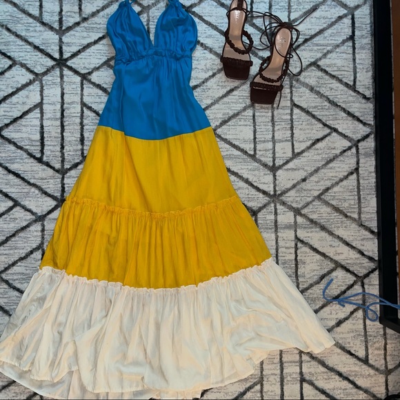 Tea n Cup Dresses & Skirts - Flowy Dress